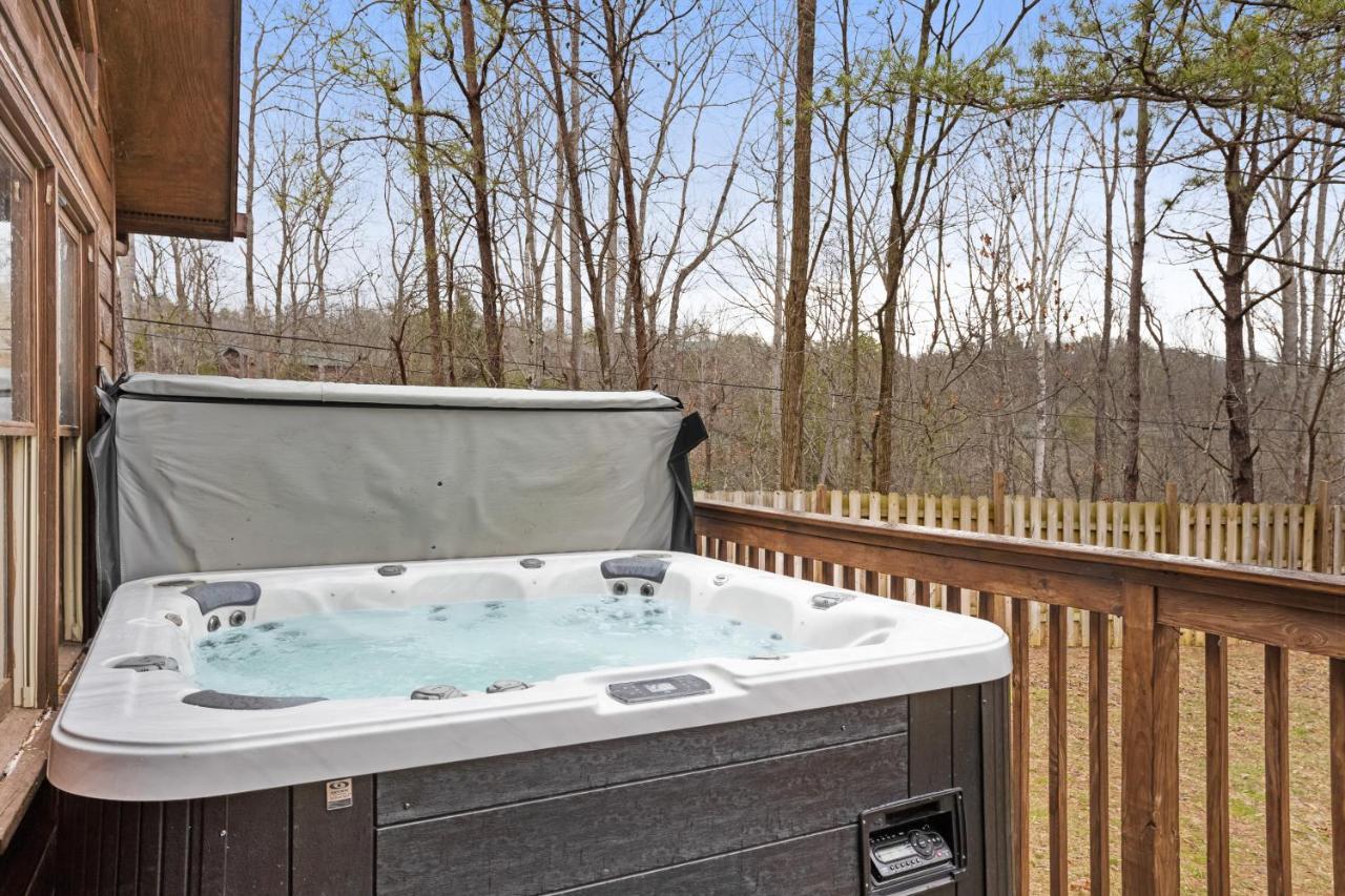 The Aerie Villa Gatlinburg Exterior photo